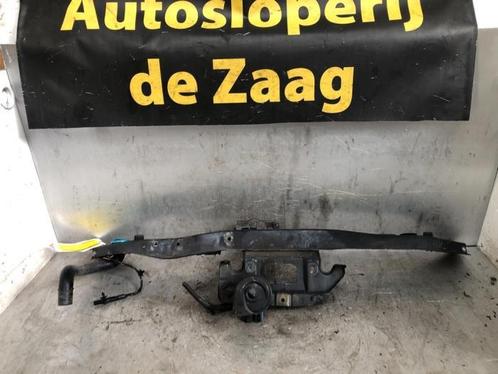 Slotplaat voor van een Nissan Micra, Auto-onderdelen, Carrosserie, Nissan, Gebruikt, 3 maanden garantie, Ophalen of Verzenden