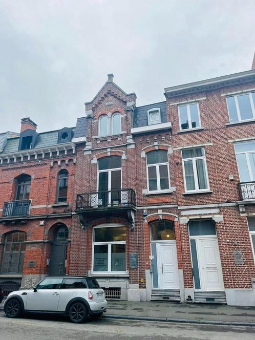 Bureaux à louer - Charleroi pour professions libérales, Immo, Appartementen en Studio's te huur, Charleroi