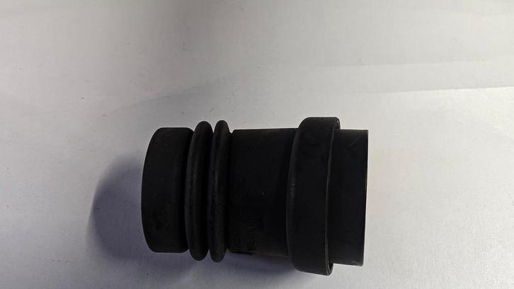 Inlaat slang aanzuigbuis luchtfilter BMW 3 serie E30  M20 6, Auto-onderdelen, Motor en Toebehoren, BMW, Gebruikt, Herkomst onderdeel bekend