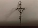 Metalen kruisje kruisbeeld Jezus aan kruis, Antiek en Kunst, Ophalen of Verzenden