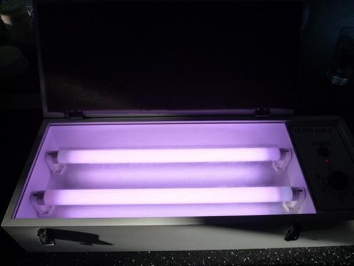 UV-box voor de productie van gedrukte schakelingen, Hobby en Vrije tijd, Elektronica-componenten, Ophalen of Verzenden