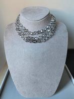 Vintage ketting 3 strands. Kralen met aurora borealis effect, Handtassen en Accessoires, Ophalen of Verzenden, Verstelbaar