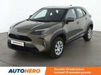 Toyota Yaris Cross 1.5 Hybrid Dynamic (bj 2023, automaat), Auto's, Stof, Euro 6, 116 pk, Beige