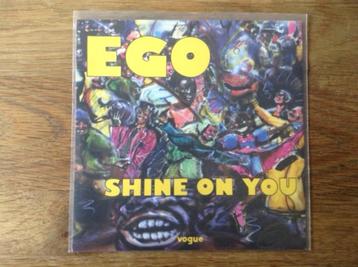 single ego beschikbaar voor biedingen