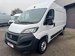 Fiat Ducato 10/2022 L2 H2 140pk 27000km €20900 exclusief btw, Auto's, Bestelwagens en Lichte vracht, Stof, Bedrijf, BTW verrekenbaar