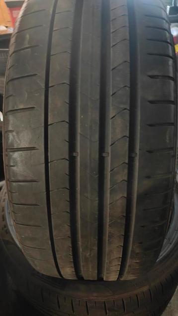 235/35r20 Pirelli 60€ per stuk met plaatsen 2x occasie 5.5mm beschikbaar voor biedingen