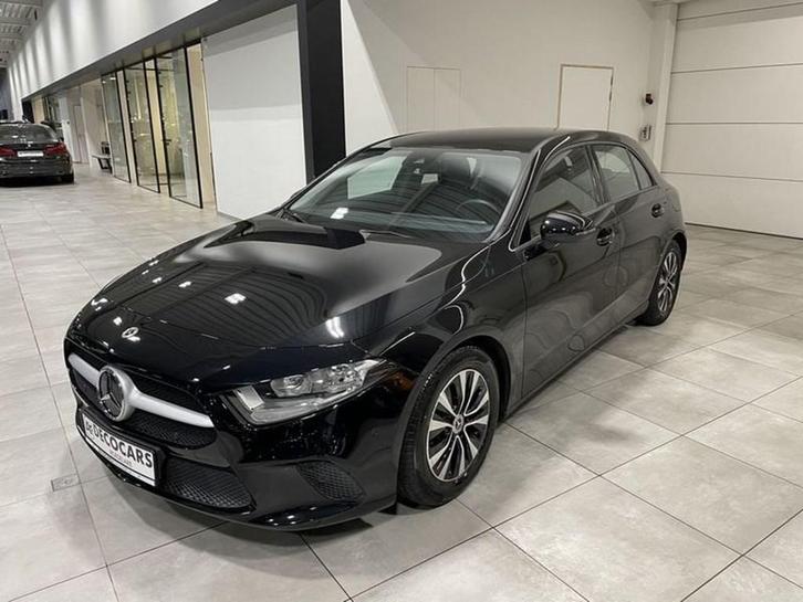 Mercedes-Benz A 180 Automaat / DAB / Camera, Autos, Mercedes-Benz, Classe A, ABS, Airbags, Ordinateur de bord, Verrouillage central
