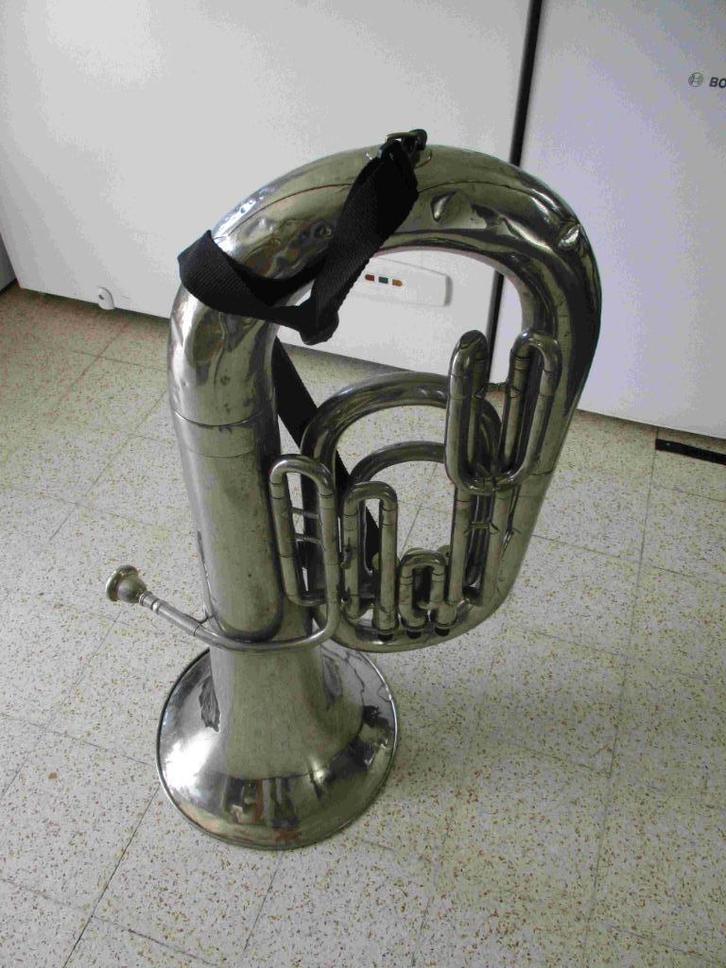 Tuba Bas C.Mahillon, Muziek en Instrumenten, Blaasinstrumenten | Tuba's, Gebruikt, Es-tuba, Ophalen of Verzenden