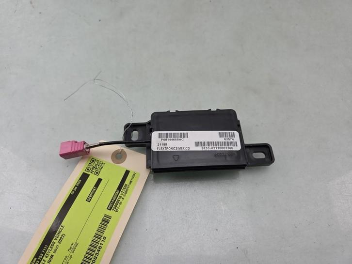 DIVERS RAM 1500 Crew Cab (DS) (|P68144668AC|68144668AC|), Autos : Pièces & Accessoires, Autres pièces automobiles, Autres marques automobiles