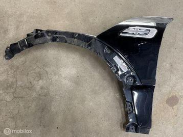 Voorscherm links Mini Clubman F54 1.5 ('15-'24) 41217037437 beschikbaar voor biedingen