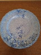 Assiette en porcelaine motif fleurs bleues, Antiquités & Art, Enlèvement