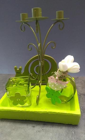 decoratie groen beschikbaar voor biedingen
