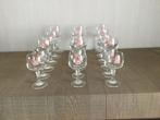 Set glaasjes 18-delig ( mooie voet ), Huis en Inrichting, Glas of Glazen, Ophalen of Verzenden, Zo goed als nieuw