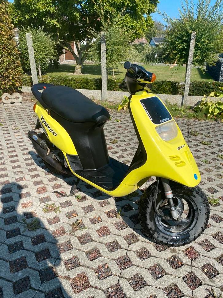 Piaggio typhoon, Fietsen en Brommers, Scooters | Piaggio, Gebruikt, Overige modellen, Klasse B (45 km/u), Tweetakt, Ophalen