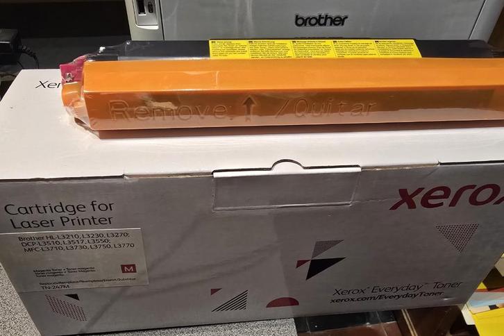cartouche laser BROTHER TONER MAGANTA ROUGE TN-247M, Computers en Software, Printerbenodigdheden, Nieuw, Toner, Ophalen of Verzenden