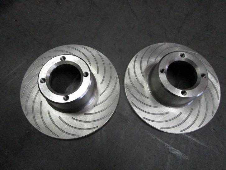 set remschijven 7.9 gegroefd - 4 pots klauwen Klassieke Mini, Auto-onderdelen, Remmen en Aandrijving, Mini, Oldtimer onderdelen