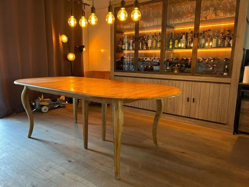 Massief eiken uitschuifbare eettafel – 150 tot 300 cm, Huis en Inrichting, Tafels | Eettafels, Gebruikt, 100 tot 150 cm, 200 cm of meer