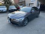 Alfa Romeo Giulia 2.2 JTDm Super (EU6d-TEMP)+1 jaar garantie, Auto's, Alfa Romeo, 4 cilinders, Leder, Bedrijf, 5 deurs
