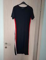 Lange jurk Bershka maat L, Vêtements | Femmes, Robes, Taille 42/44 (L), Enlèvement ou Envoi, Bleu, Sous le genou