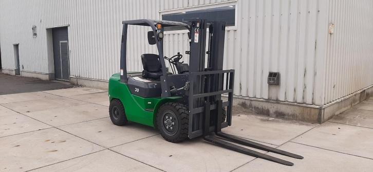 nieuwe heftruck diesel lichte transportschade, Zakelijke goederen, Machines en Bouw | Heftrucks en Intern transport, Heftruck