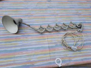 Lampe accordéon Vintage beschikbaar voor biedingen