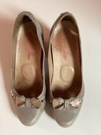Pumps Apple Love 36, Kleding | Dames, Bruin, Apple Love, Ophalen of Verzenden, Zo goed als nieuw