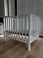 Mooi wit babyparkje, in 2 hoogtes verstelbaar, goede staat, Kinderen en Baby's, Babyparken, Ophalen, Zo goed als nieuw, Rechthoekig