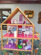Maison barbie avec accessoires, Enfants & Bébés, Enlèvement, Comme neuf, Accessoires