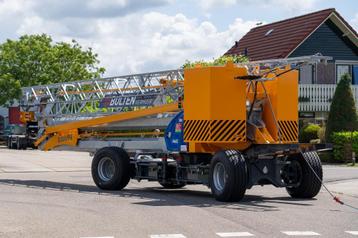 Mobiele snelmontagekraan | Bouwkraan op onderwagen | 1,8t disponible aux enchères