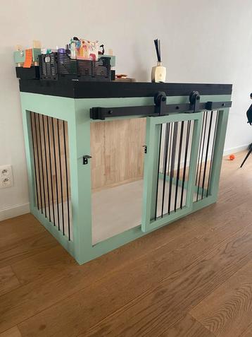 Handgemaakte bench beschikbaar voor biedingen