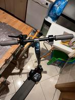 Ninebot d28 elektrische scooters, Fietsen en Brommers, Steps, Ophalen, Zo goed als nieuw, Elektrische step (E-scooter), Ninebot