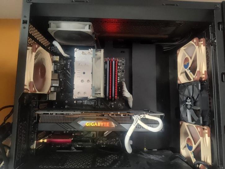 RX 7900 XT gaming pc, Computers en Software, Desktop Pc's, Zo goed als nieuw, 3 tot 4 Ghz, HDD, SSD, 32 GB, Met videokaart, Gaming