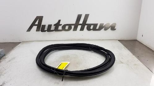 PORTIERRUBBER LINKS ACHTER Audi A3 Sportback (8VA / 8VF), Auto-onderdelen, Overige Auto-onderdelen, Audi, Gebruikt