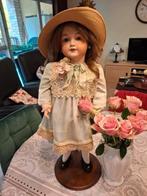 Zeer mooie antieke pop, Verzamelen, Ophalen of Verzenden, Pop