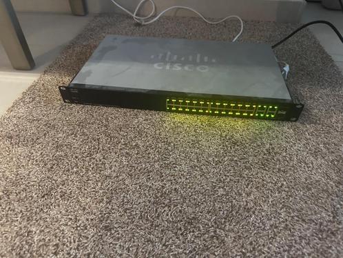 Cisco Smalle Business Switch SG300-28P, Computers en Software, Netwerk switches, Gebruikt, Ophalen
