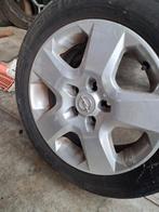 Banden op stalen velg205/55 r16 T, Auto-onderdelen, Banden en Velgen, Ophalen, Gebruikt, Banden en Velgen, Winterbanden