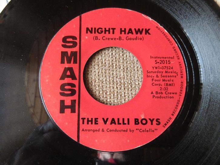 The Valli Boys‎ — Doe jezelf pijn /Night Hawk, Cd's en Dvd's, Vinyl Singles, Gebruikt, Single, R&B en Soul, 7 inch, Ophalen of Verzenden
