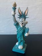 Bugs Bunny Statue of Liberty Warner Bros store 1999 official, Collections, Comme neuf, Enlèvement ou Envoi