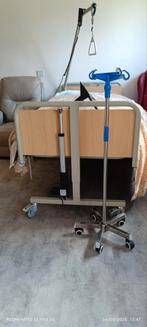 Fauteuil médicalisé électrique avec potence, Enlèvement