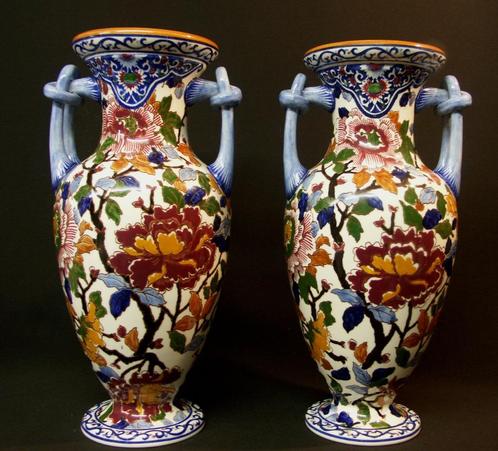 GIEN faïence fine modèle PIVOINE jolie paire vases balustres, Antiquités & Art, Antiquités | Céramique & Poterie, Envoi
