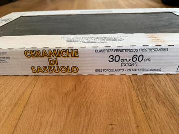 Tegel ceramiche di sassuolo 30x60 beschikbaar voor biedingen