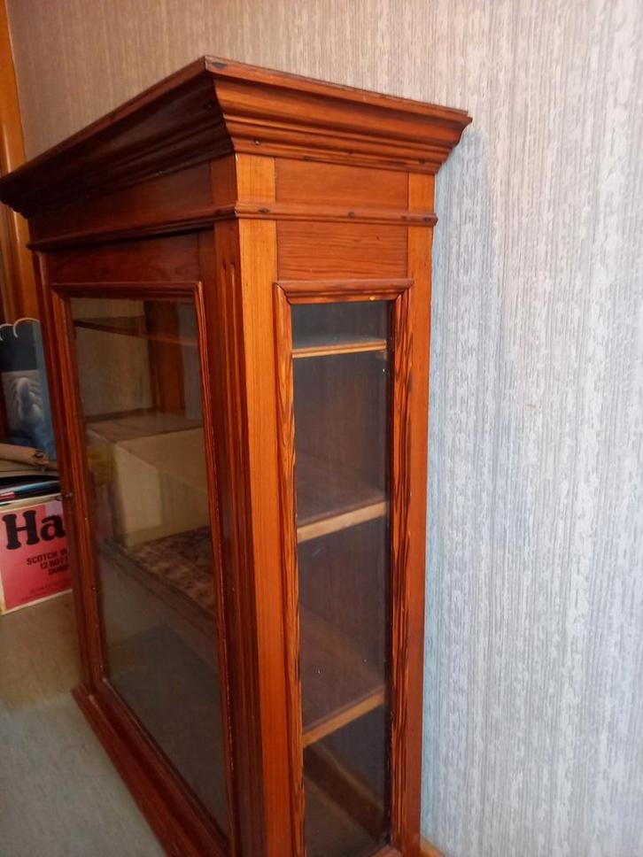 Antiek vitrinekastje., Huis en Inrichting, Kasten | Vitrinekasten, Zo goed als nieuw, Glas, Ophalen