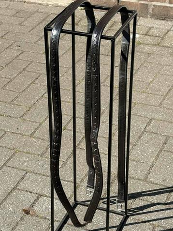Stijgbeugelriemen beschikbaar voor biedingen