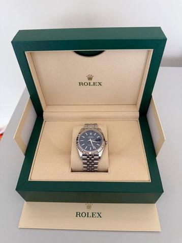 Rolex Datejust 126334 - 41mm - blauwe wijzerplaat - topstaat beschikbaar voor biedingen