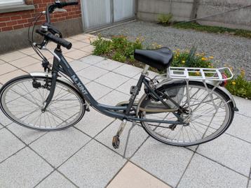 Damesfiets M. Kindt  beschikbaar voor biedingen