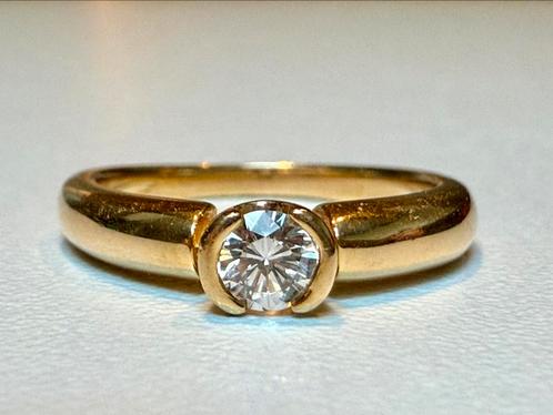 18 Karaat gouden ring met natuurlijke diamant van 0.27ct!, Handtassen en Accessoires, Ringen, Dame, 17 tot 18, Geel, Goud, Met edelsteen