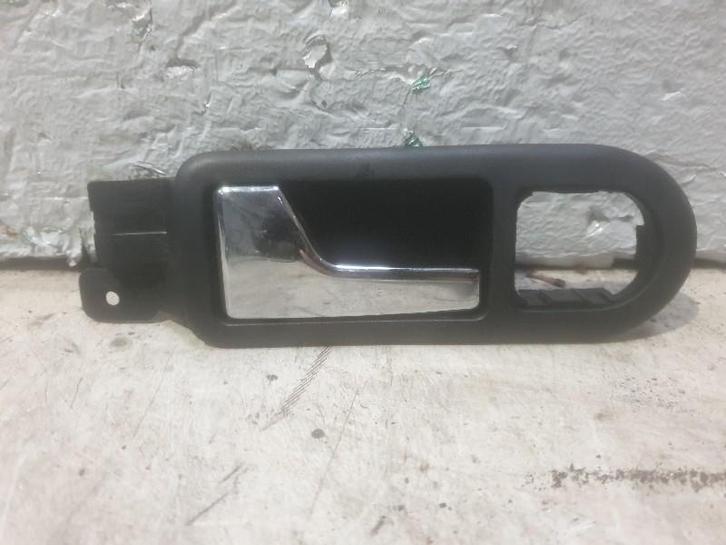 PORTIERGREEP BINNEN LINKS VOOR Volkswagen Golf IV (1J1), Auto-onderdelen, Carrosserie, Volkswagen, Voor, Links, Gebruikt