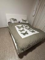 Mooi wit tweepersoonsbed met kopstuk en lattenbodem, Ophalen, Gebruikt, Wit, Tweepersoons