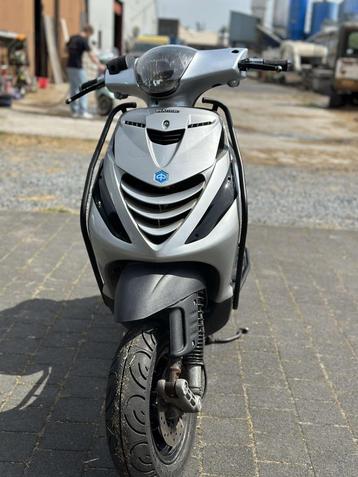 Zip sp 4 t  beschikbaar voor biedingen