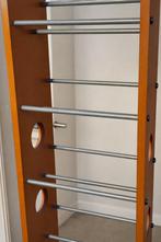 Cd/dvd rek te koop, Comme neuf, Enlèvement, Bois, 150 disques ou plus